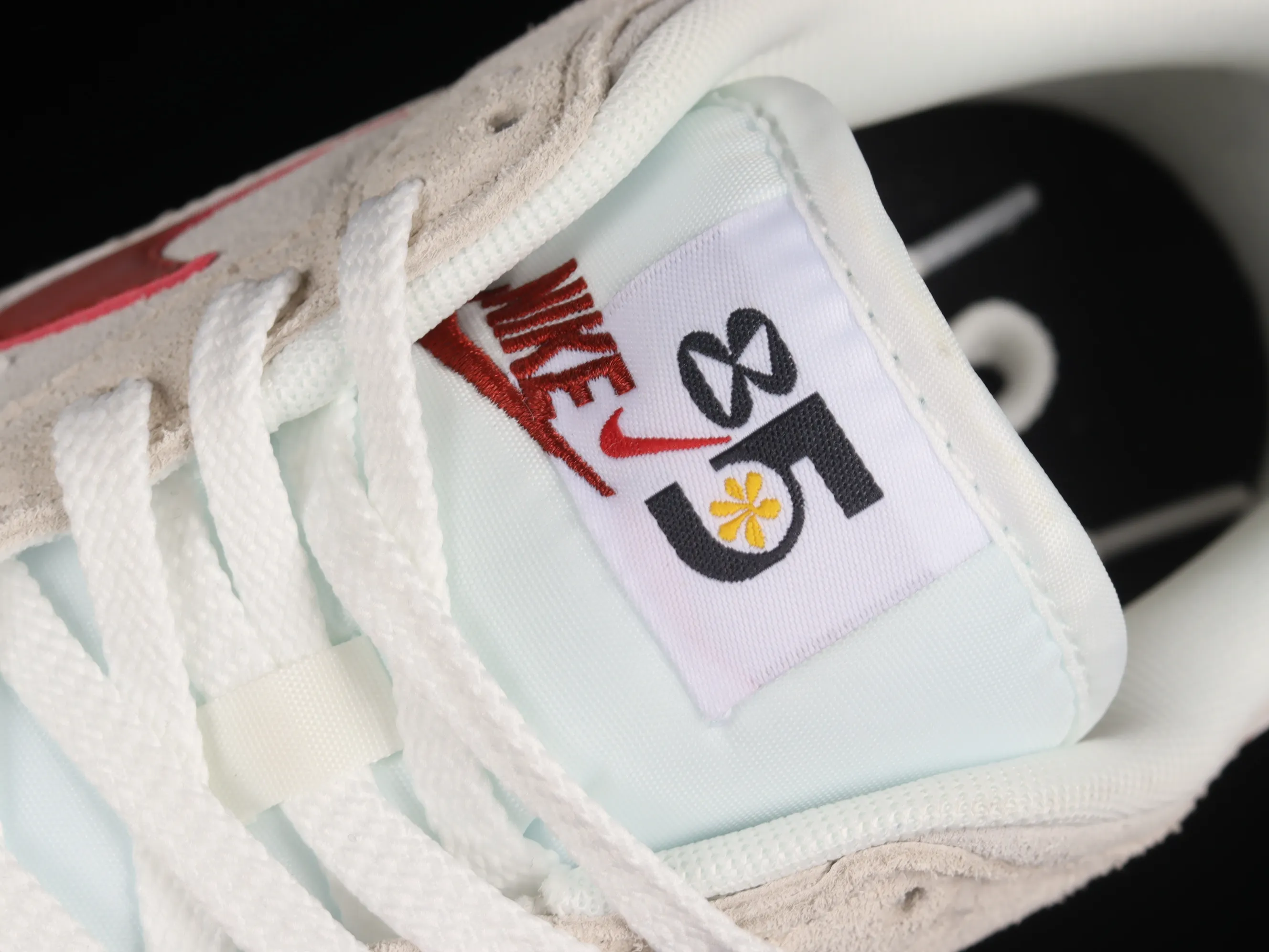 All categories Nk SB Dunk series Nk SB Dunk Low low-top sneakers F version Nk SB Dunk Low "85" gray and red double hook SB low-top sports and leisure sneakers DO9457-100